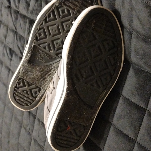 💜5/$25💜Converse Size 1 Youth - Picture 6 of 7